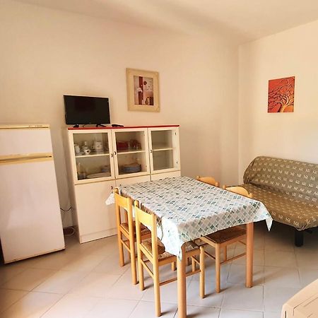 Iss Travel, Le Carrube Two Bedrooms Apartments With Air Conditioning San Teodoro  Bagian luar foto