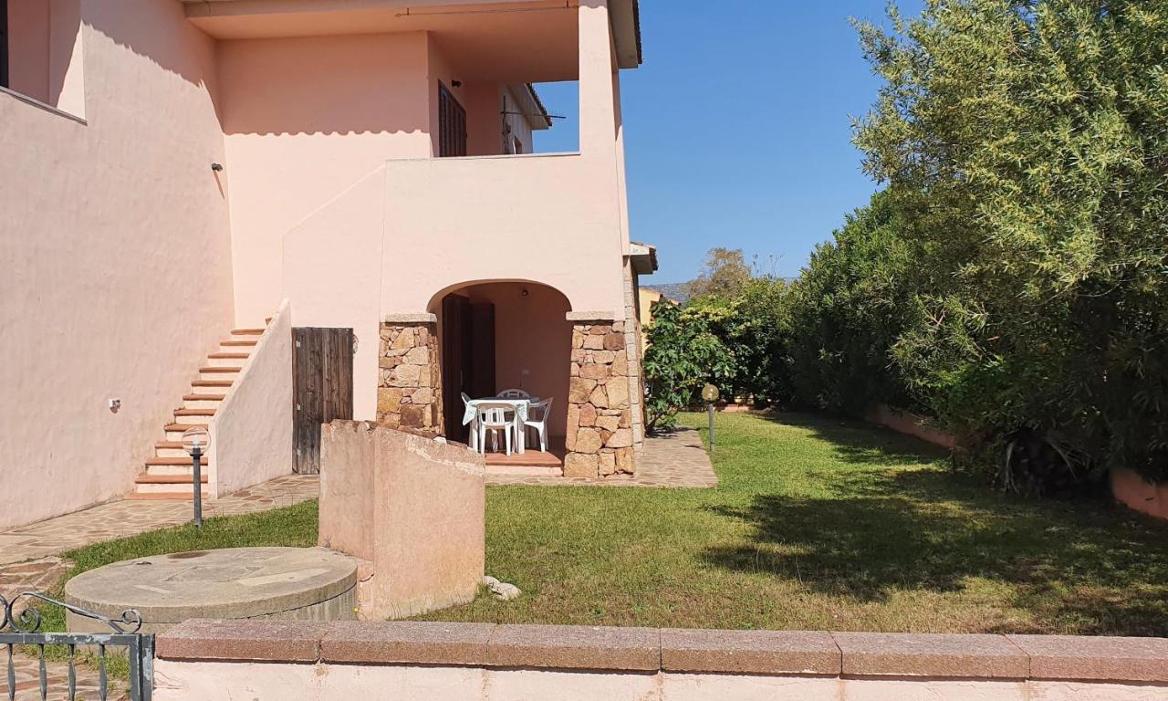 Iss Travel, Le Carrube Two Bedrooms Apartments With Air Conditioning San Teodoro  Bagian luar foto
