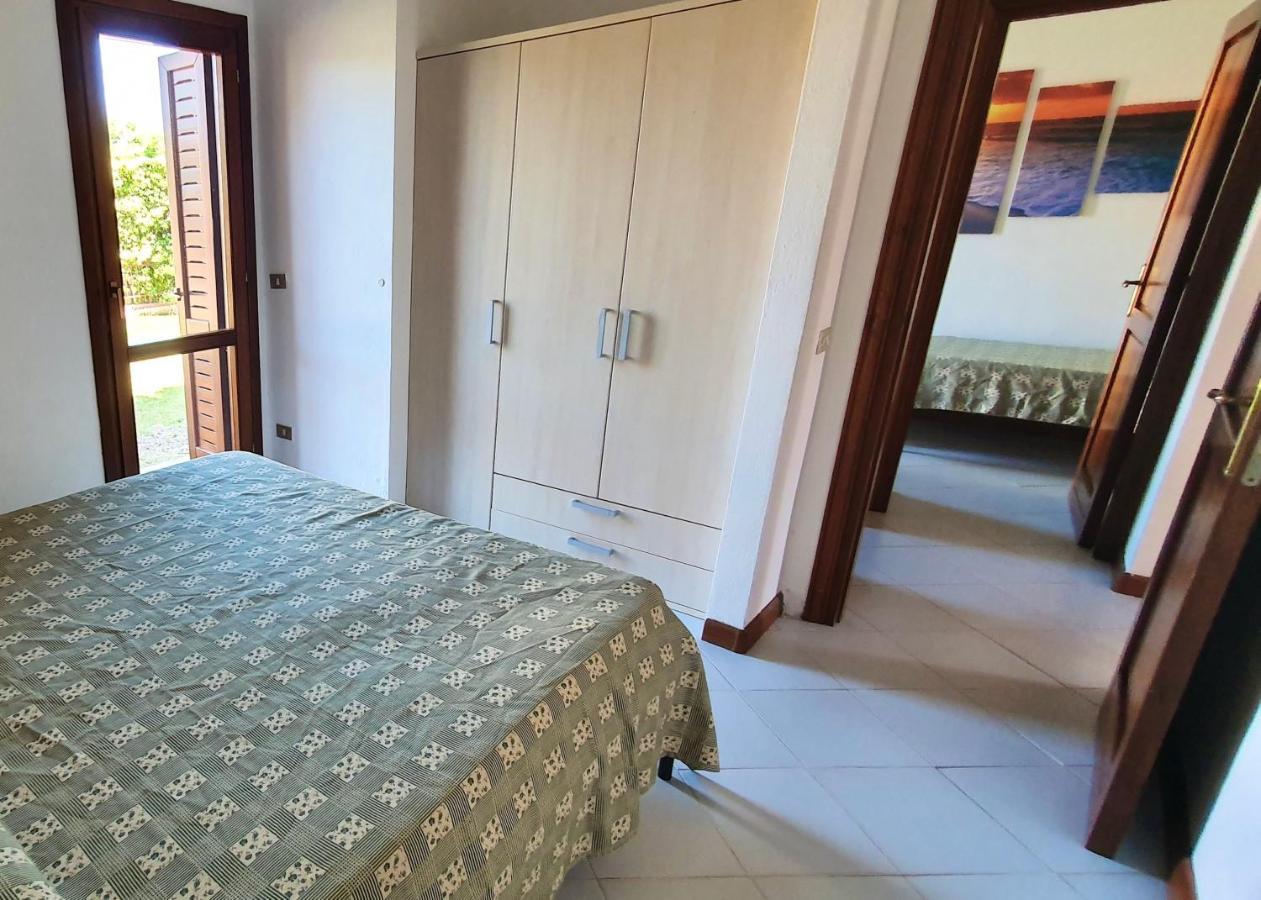 Iss Travel, Le Carrube Two Bedrooms Apartments With Air Conditioning San Teodoro  Bagian luar foto