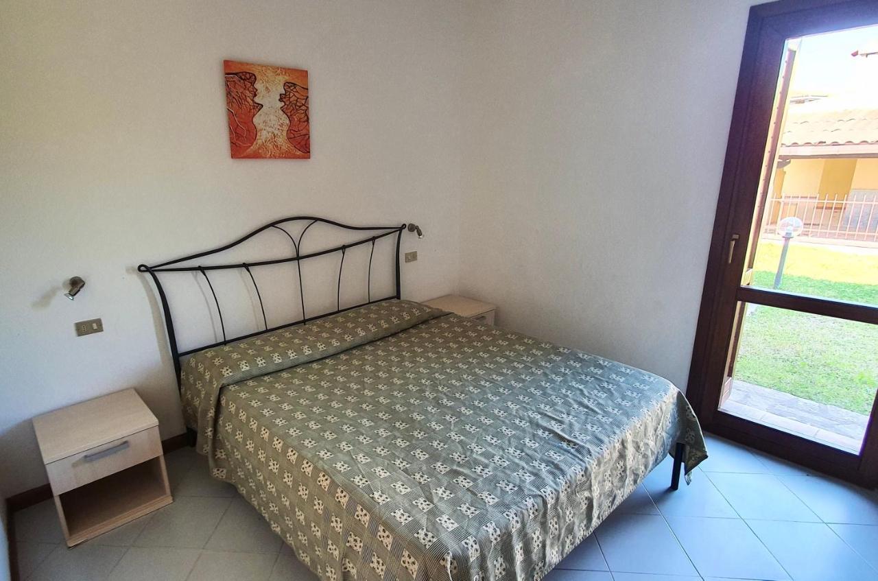 Iss Travel, Le Carrube Two Bedrooms Apartments With Air Conditioning San Teodoro  Bagian luar foto